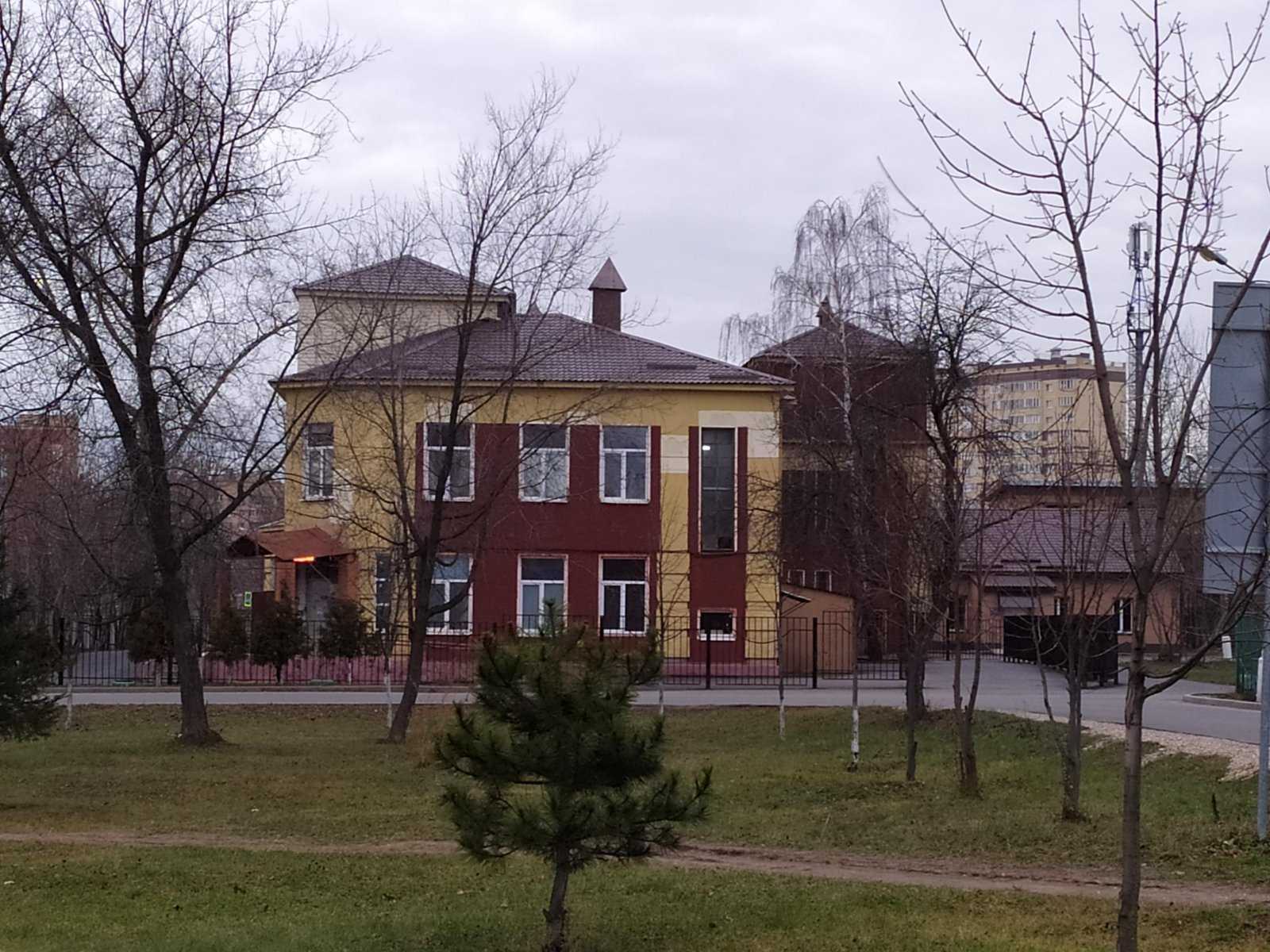 Црб мытищи. Мытищи больница Коминтерна. Мытищинская больница Коминтерна 24. Мытищи ул Коминтерна 24 корпус 3.